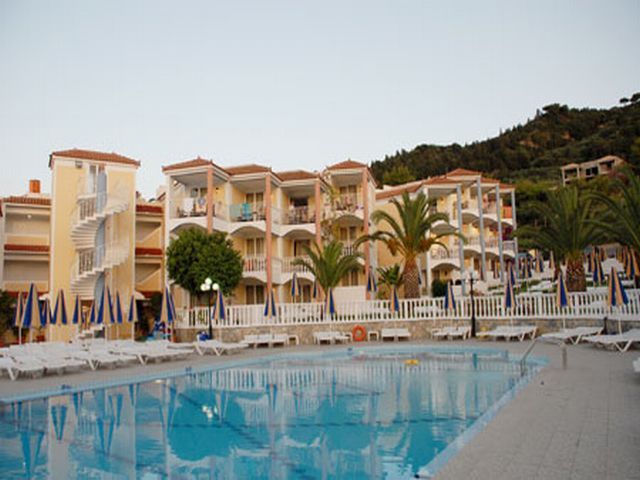 Hotel Admiral De Luxe Argassi Exterior foto